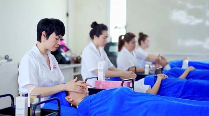 Cao đẳng Chăm sóc sắc đẹp tại Trường Cao đẳng Kỹ thuật Y Dược Hà Nội