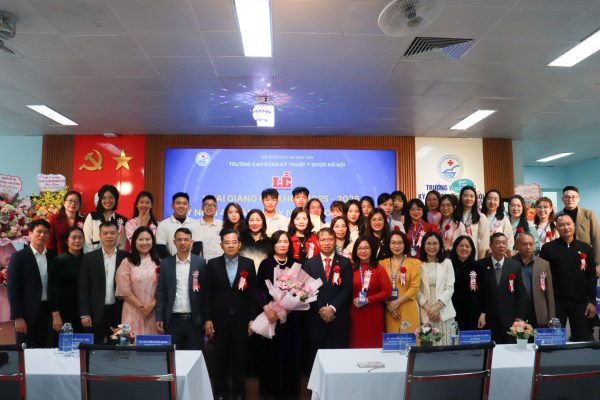 561315122 879316861278829 6413985603572860873 n