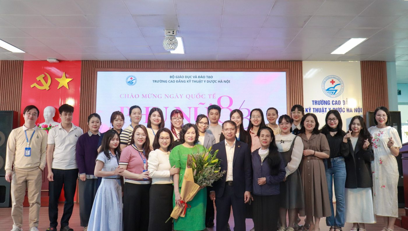 Những đóa hoa rực rỡ trong hành trình phát triển MPT 1 646999665 963715416172306 2063854906099652665 n