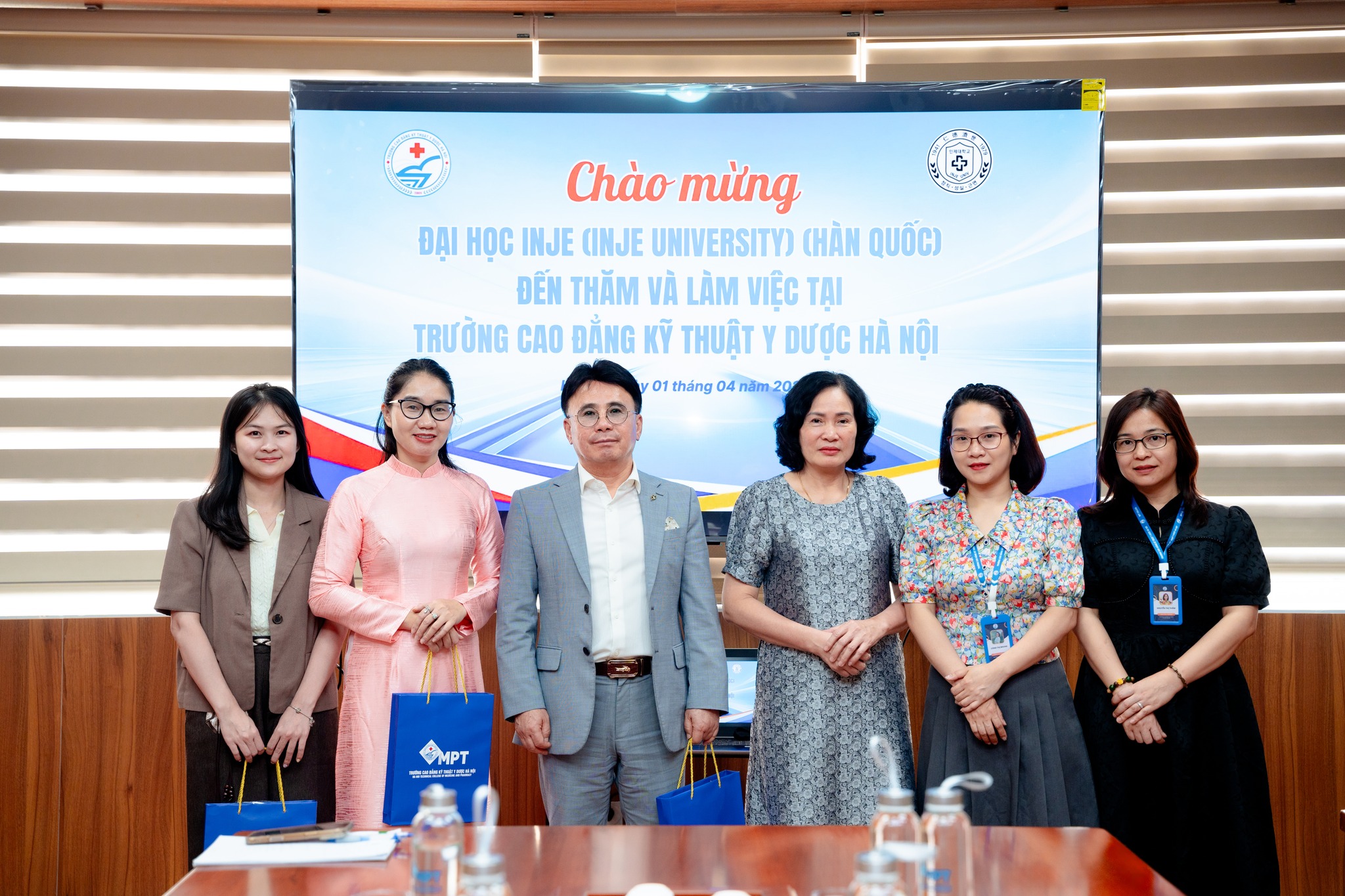 CÔNG TY DƯỢC TUYỂN CÔNG NHÂN SẢN XUẤT KHÔNG YÊU CẦU KINH NGHIỆM